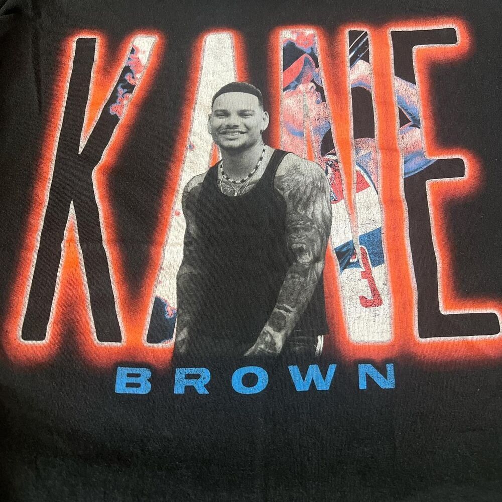 Kane Brown Graphic TShirt Black Size Large *Flaw